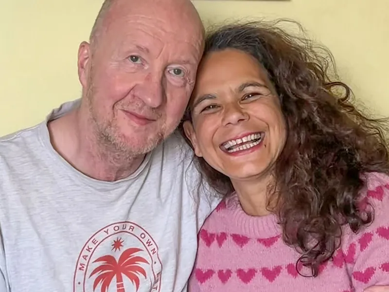 Lesung mit Mariam Kurth: „Und alle Laternen gingen an“