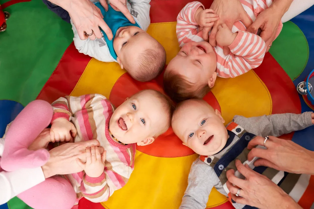 PEKiP Prager-Eltern-Kind Programm (Gruppe 2)