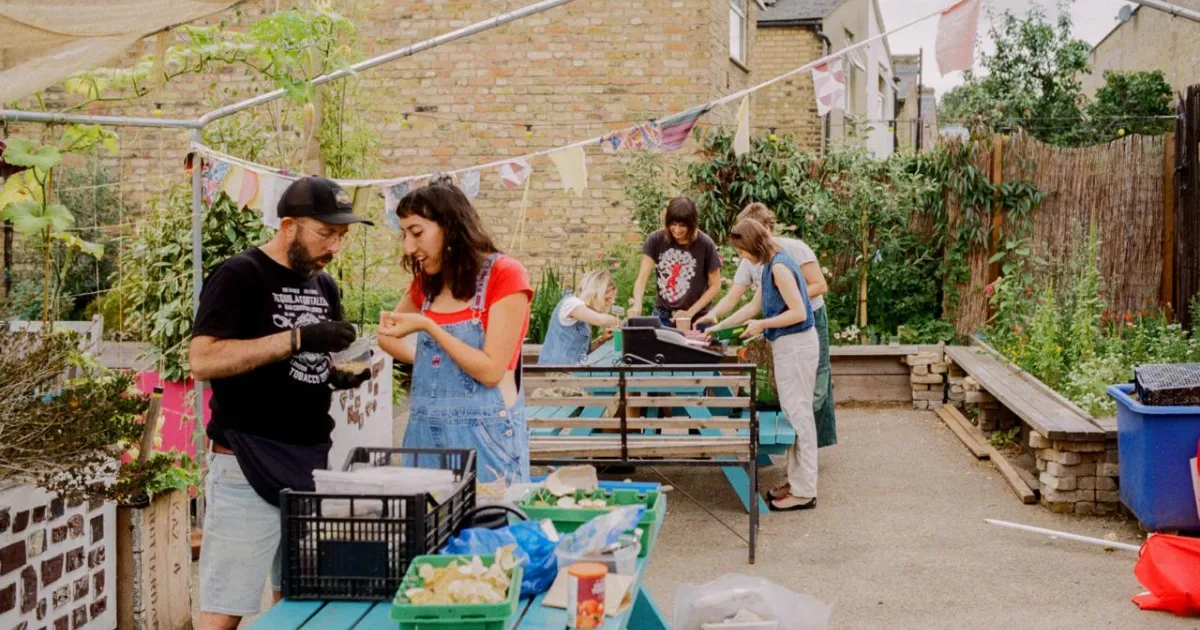 SET Social DIY Community Garden - Sunday Gardening Sessions