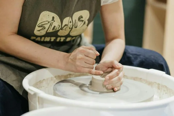 Ceramic Painting: The Depths are calling