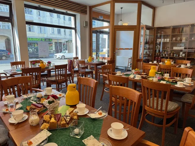 Frauen-Cafe mit Vortrag