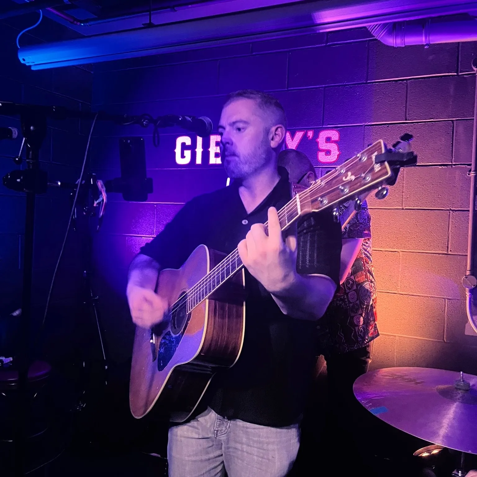 Thursday Nights Just Got Better! (Killian McCarthy live acoustic music)