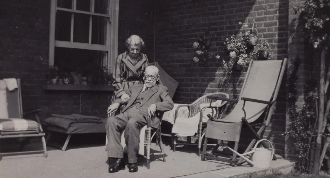 The Outdoor Analyst: Sigmund Freud Beyond the Couch