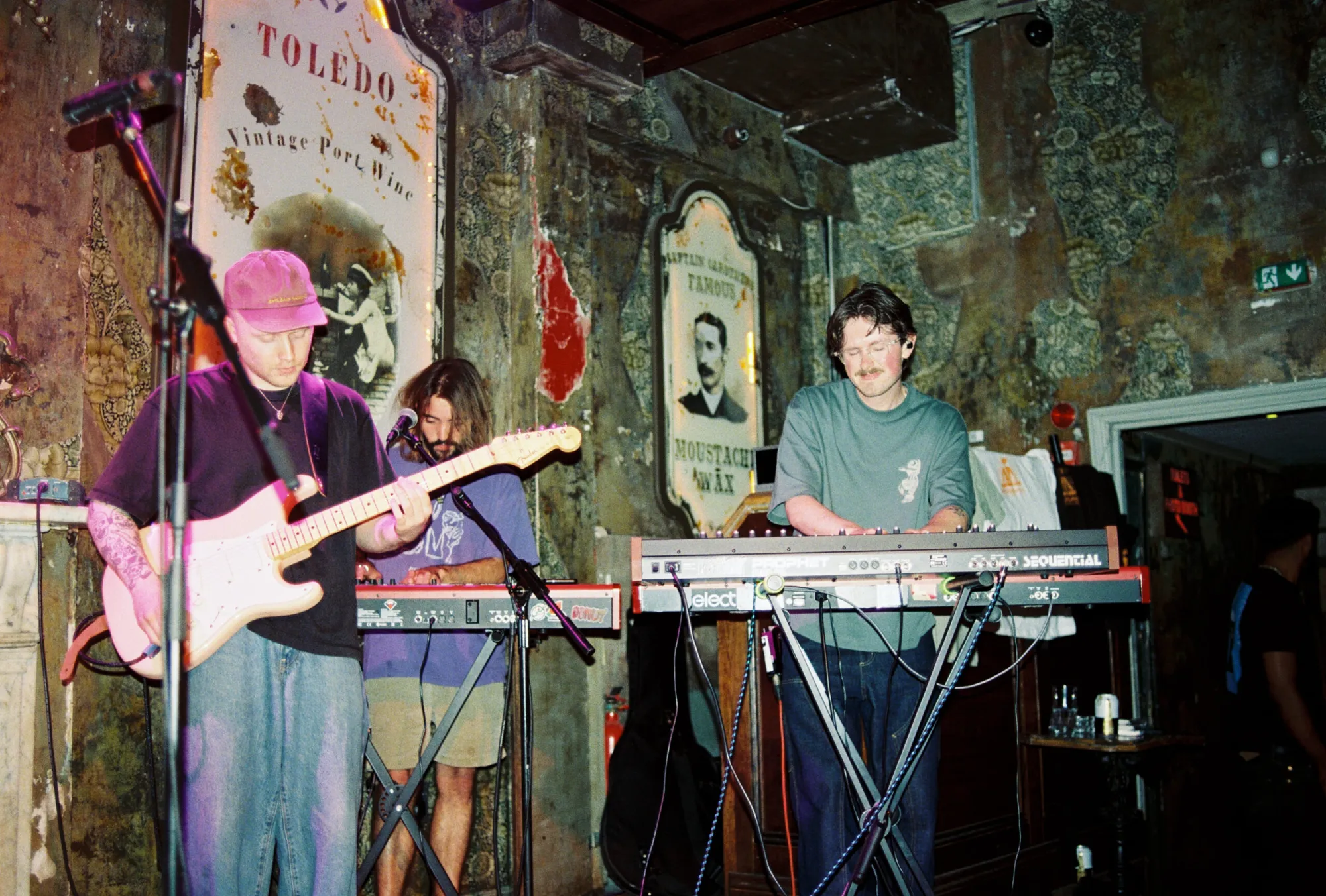 Willy Delphia Trio LIVE