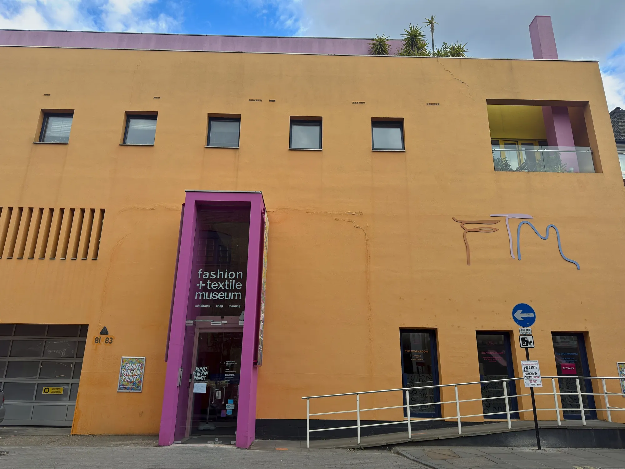 Fashion and Textile Museum