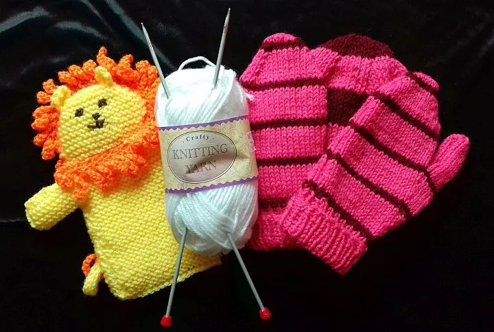 Knit and Natter