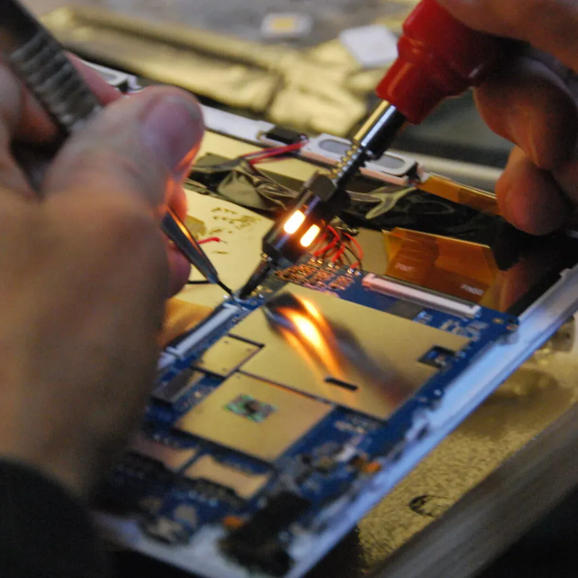 Ehrenamtliche Elektronikreparatur