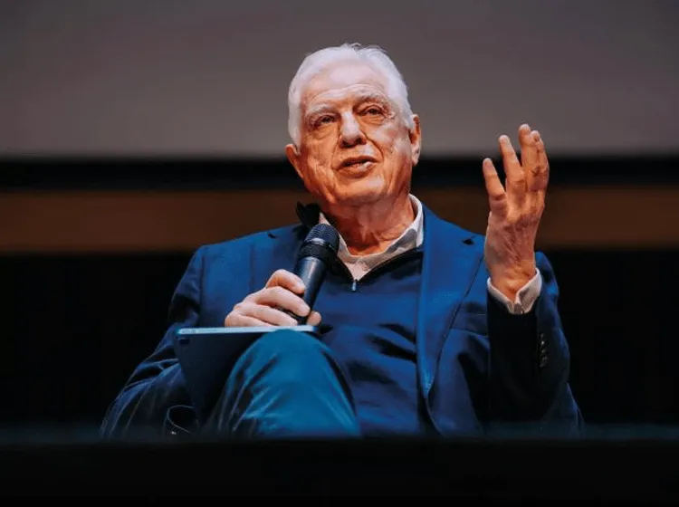 John Simpson – The Leaders and Lunatics Tour