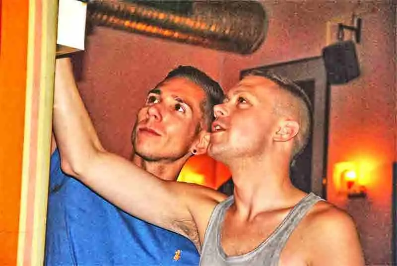 Sexy-Music-Box: Du bist DJ im Blond