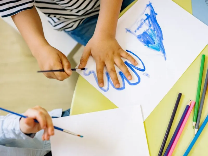 Kreatives Angebot für Kinder auf Polnisch