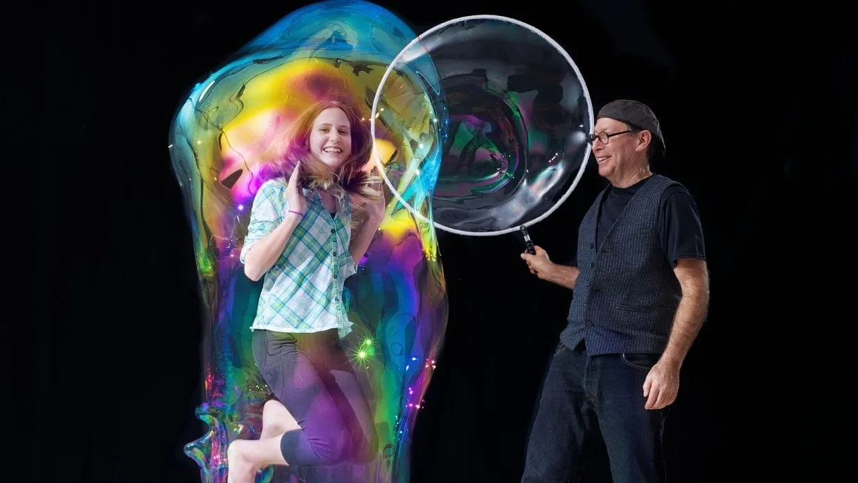 The Amazing Bubble Man