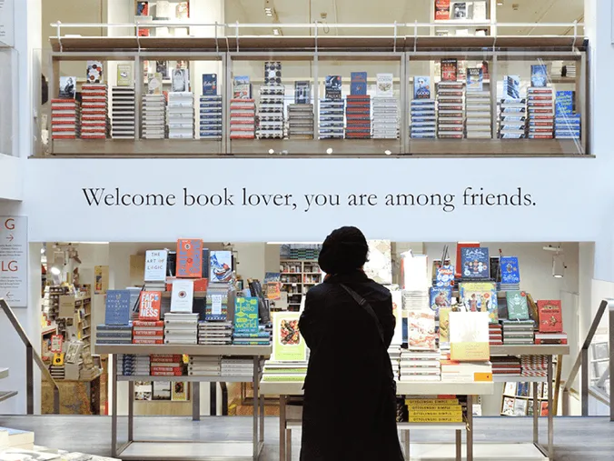 Make New Friends At A Bookshop (Halloween Edition)