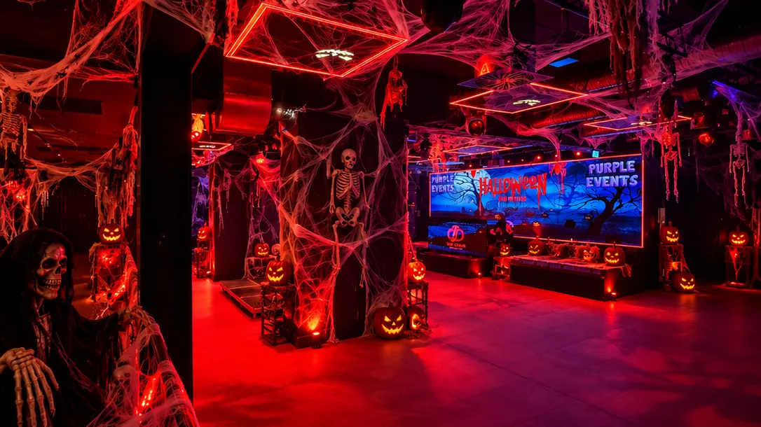 XXL HALLOWEEN PARTY @ THE CLOUD CLUB