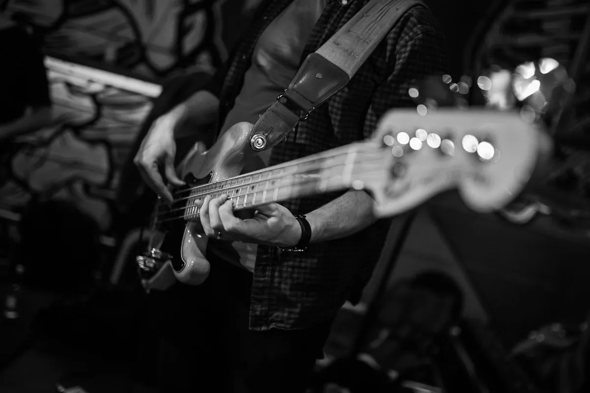 Live Music at Singer Tavern