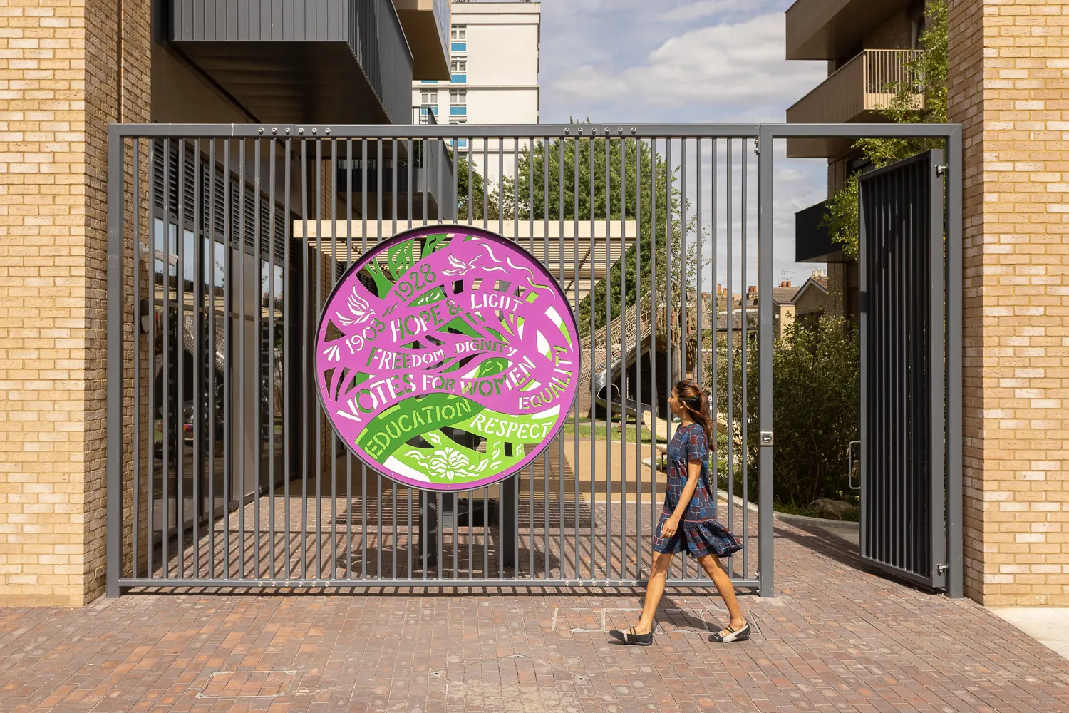 Walking Tour: mapping histories of migration, community and public art with Kuda Mushangi