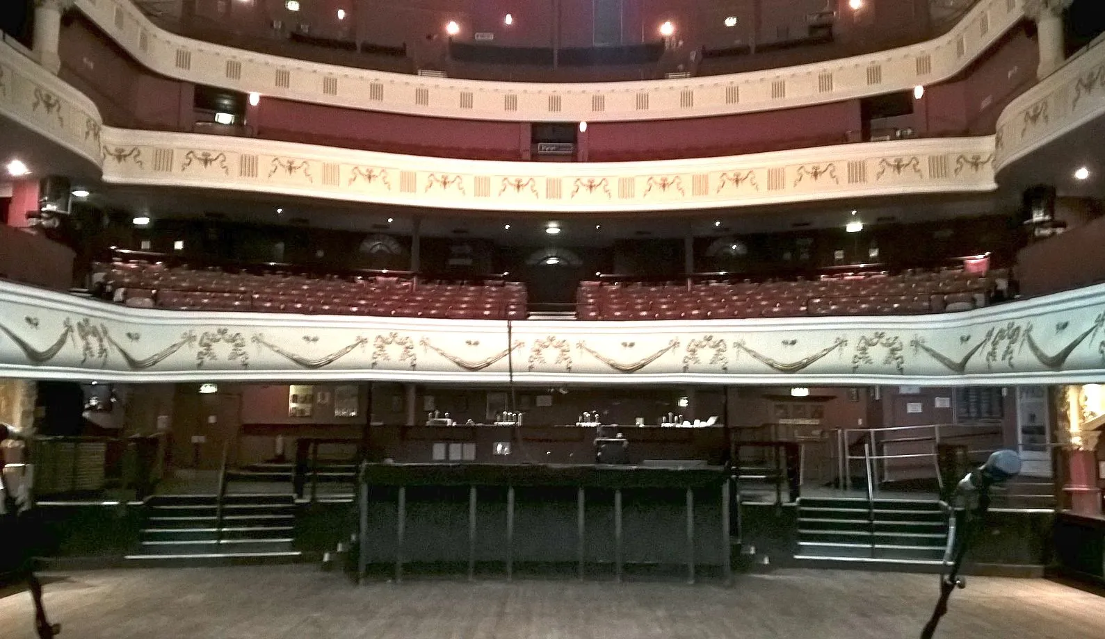 O2 Empire