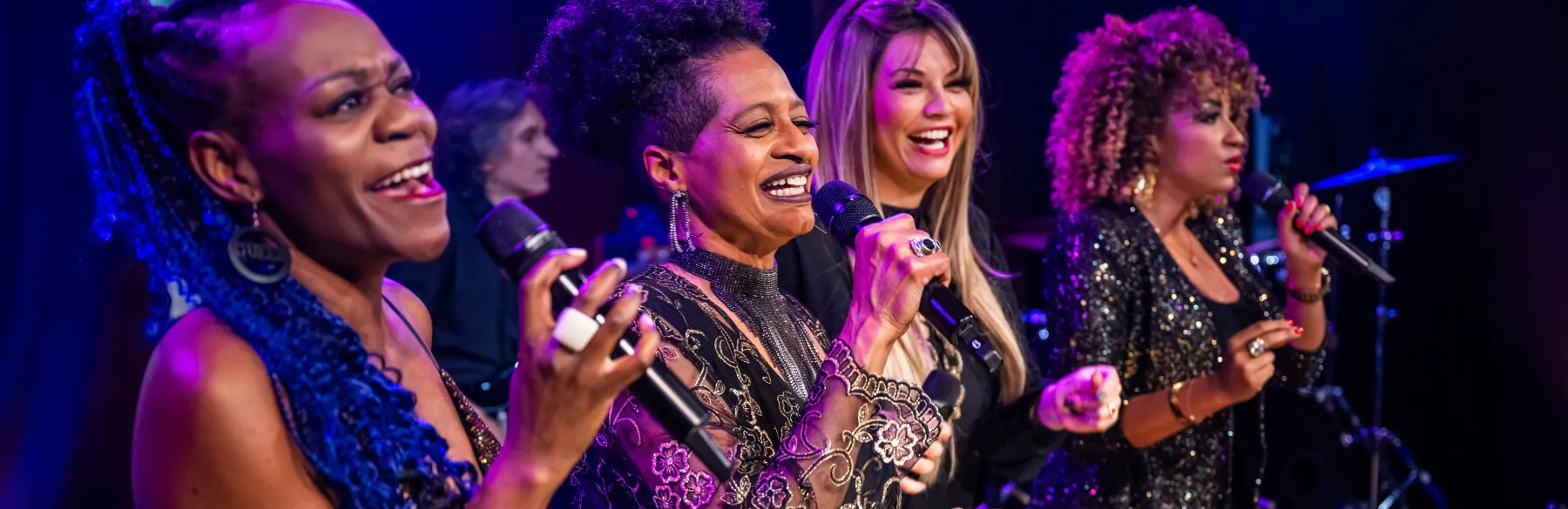Respect! Tribute to the Greatest Soul Divas - Die grossen Hits von Aretha Franklin, Diana Ross, Etta James, Tina Turner, Dionne Warwick u.v.m.