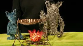 DAS GLÜCK, DAS NICHT VOM BAUM FALLEN WOLLTE // Figurentheater für Kind ab 3 Jahren