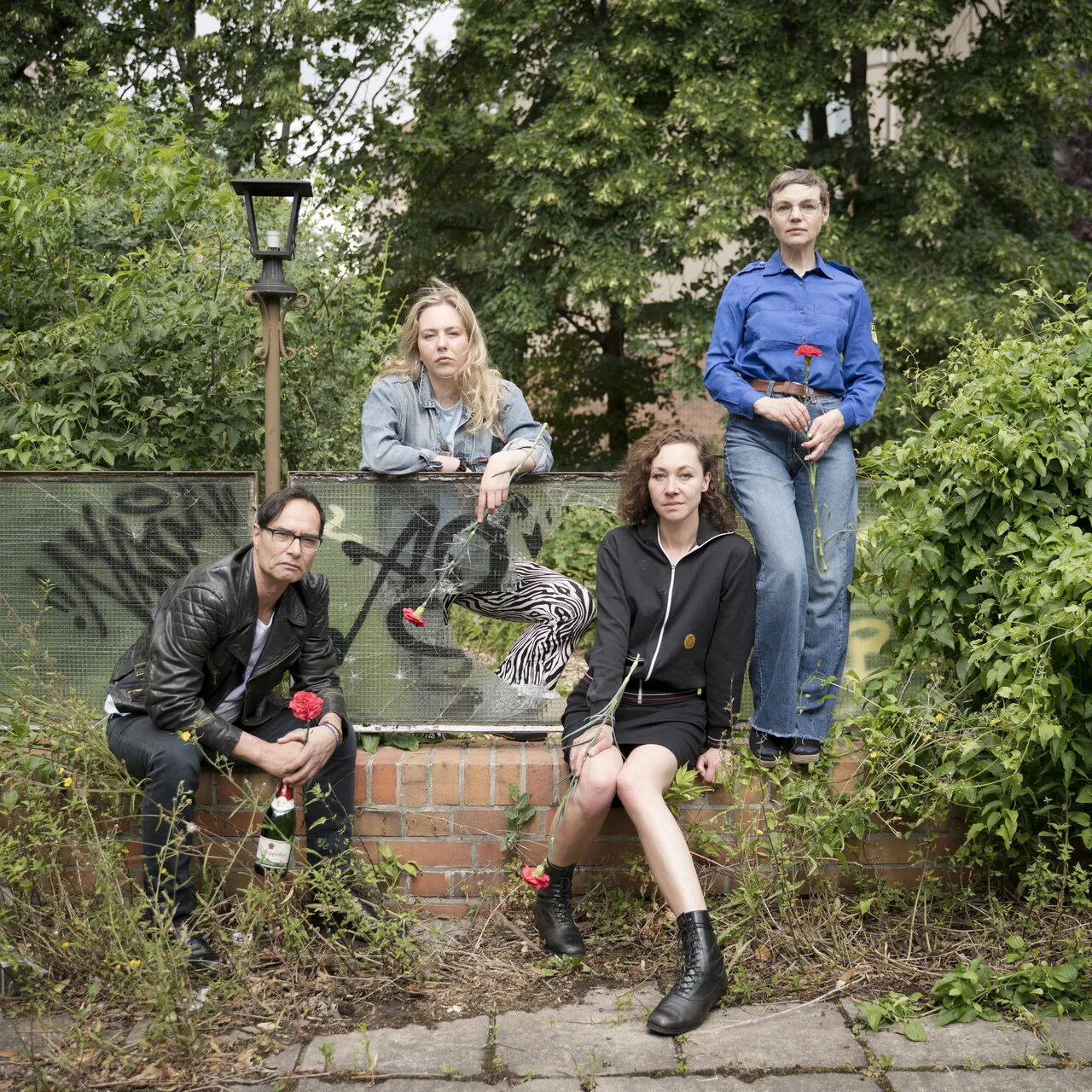 Theateraufführung "Mikrokosmos 1990. Anfang und Ende eines Landes"