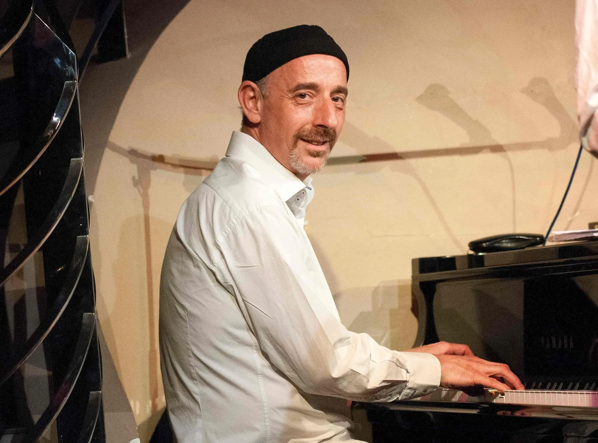 Roland Perrin - World Jazz Piano & Original Scores
