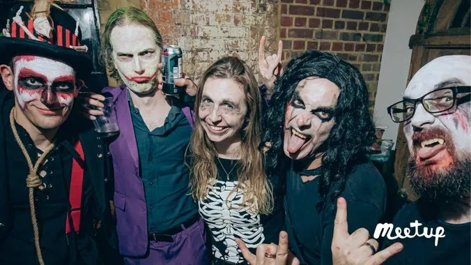 🎃 Halloween Pub Crawl 💀🤘