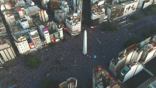 ¿Qué historia para una metrópolis periférica? Temporalidades, cultura, política y sociedad en Buenos Aires