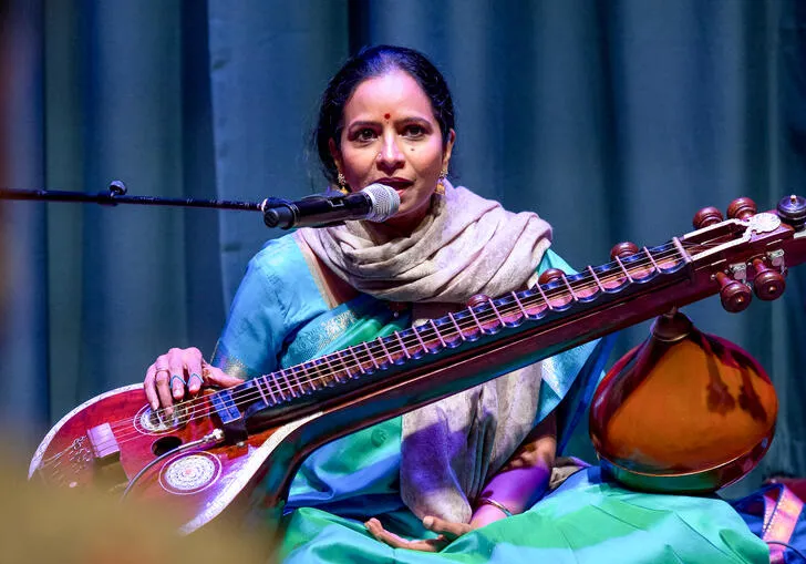 Darbar: Exploring the Beauty of Raga Kamas By Jayanthi Ku...