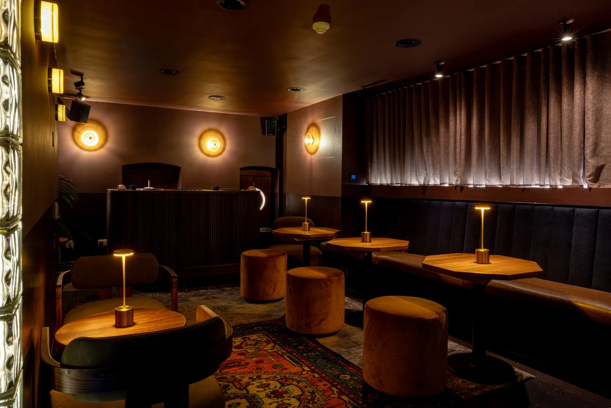 SATURDAY SESSIONS @ THE LISTENING LOUNGE
