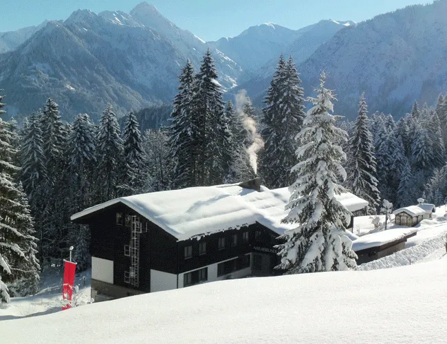 Vernissage Fotoausstellung: "Das Naturfreundehaus Freibergsee - Wandern in den Allgäuer Alpen"