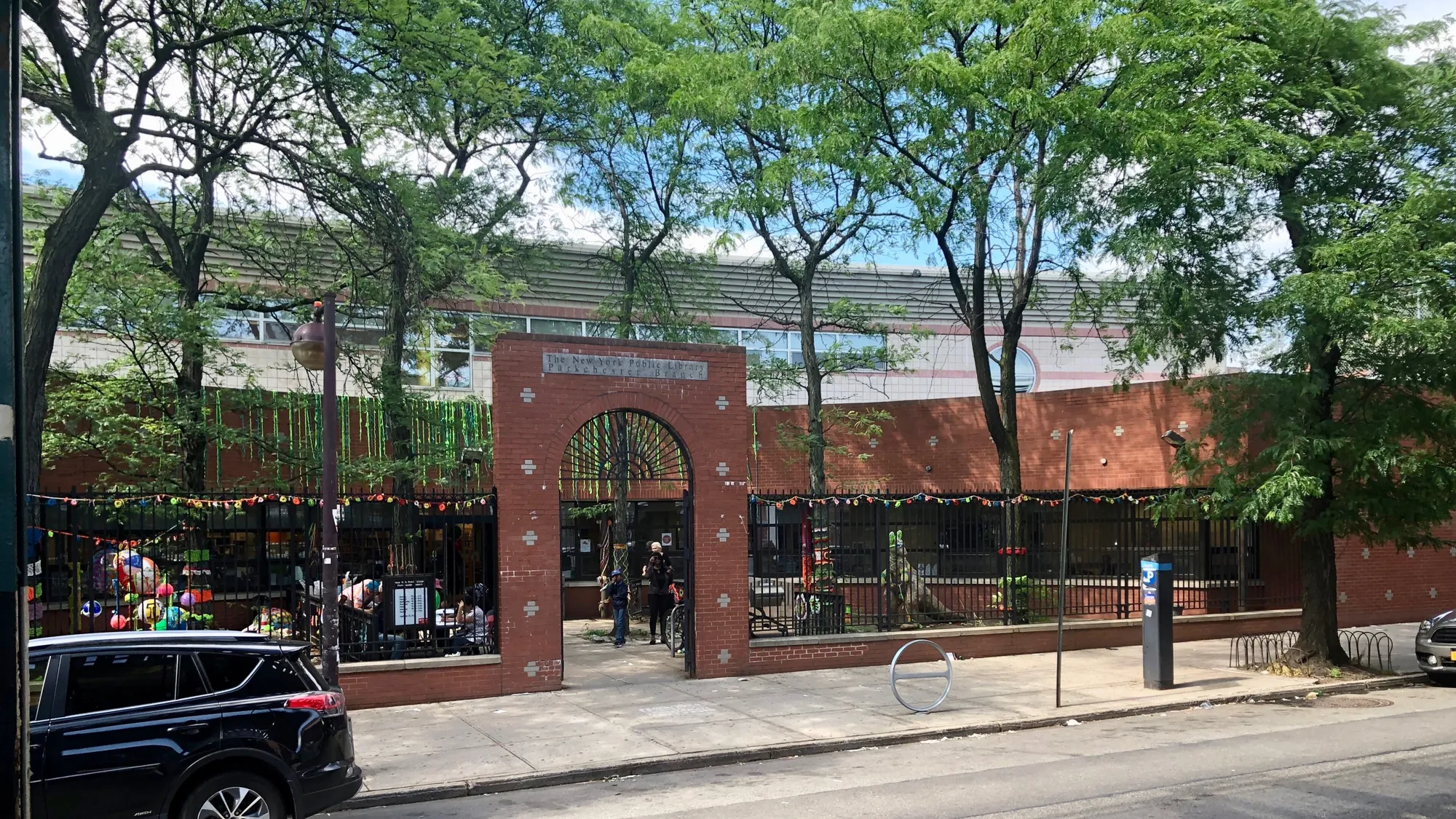 Parkchester Library