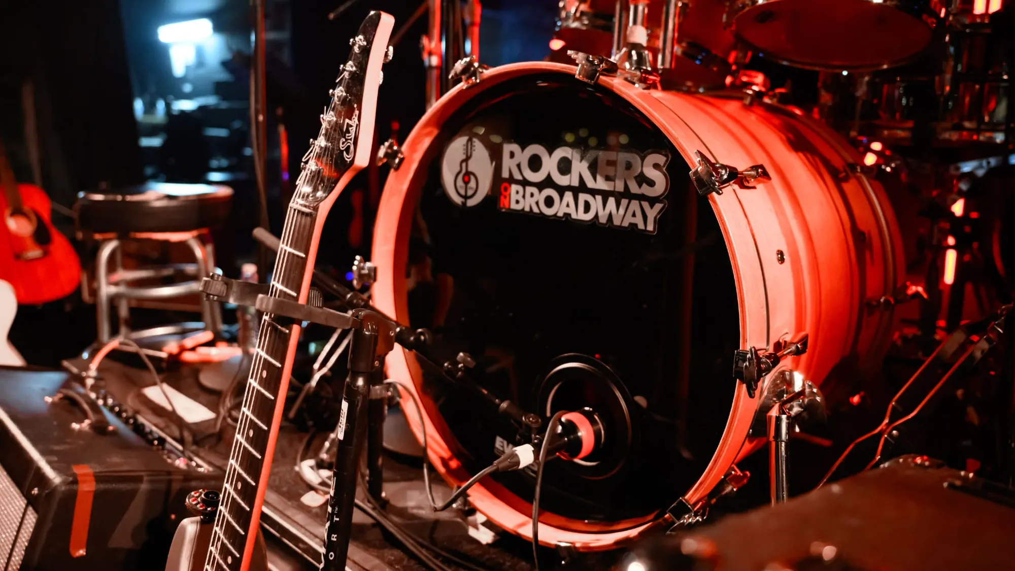 Rockers On Broadway: 33