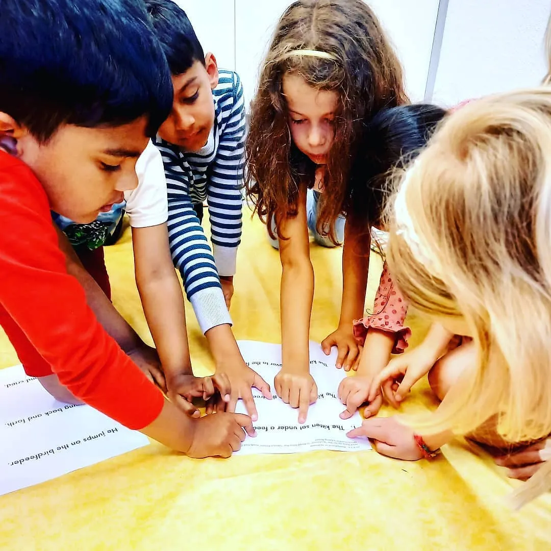 A to Z English-classes for children