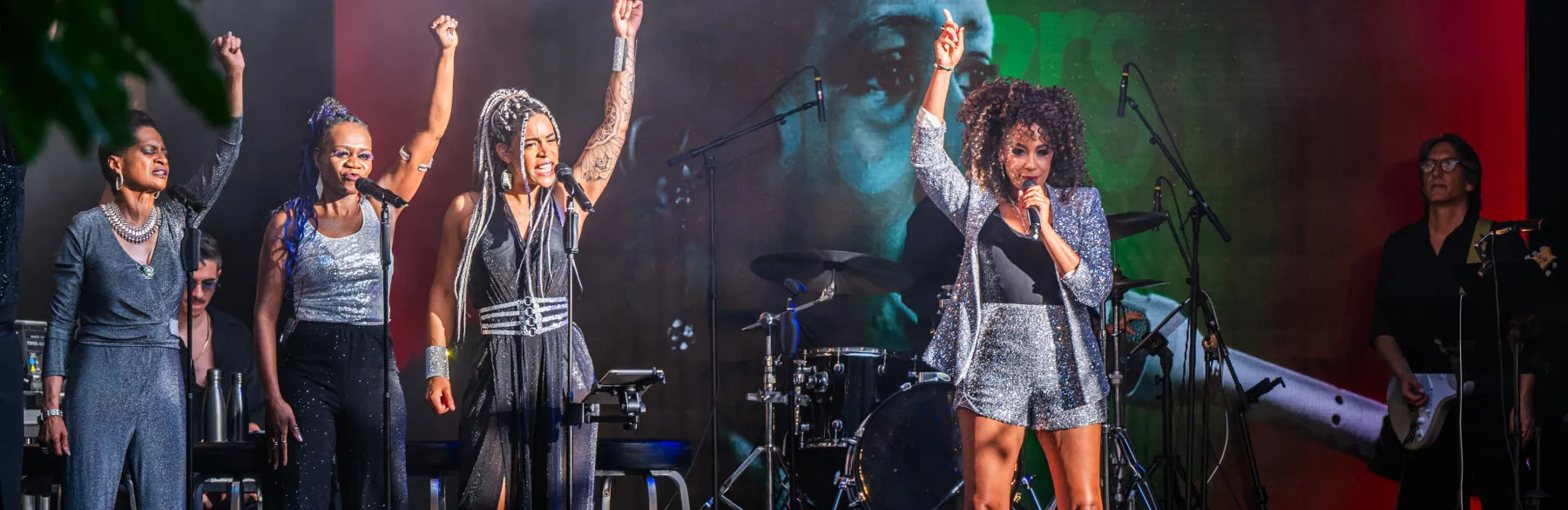 Sisters! - Tribute to Funk, Disco, R&B