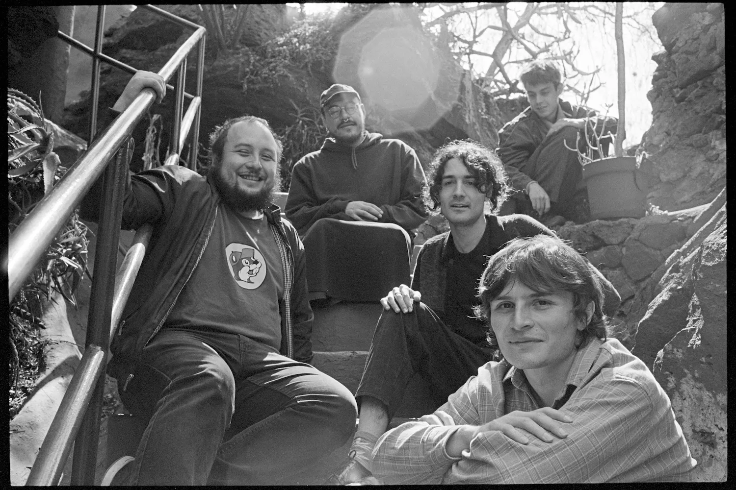 LPR Presents: Diles que no me maten with support from Military Genius