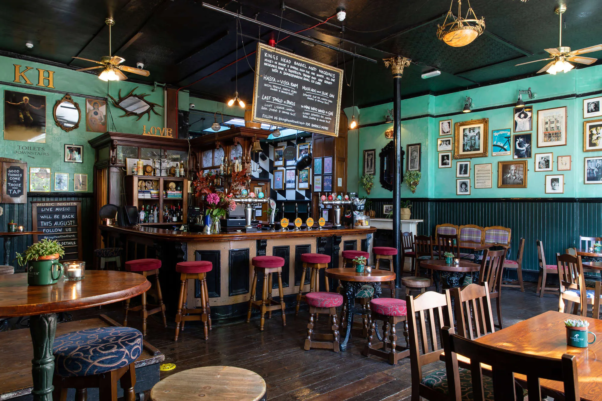 Halloween at The Kings Head