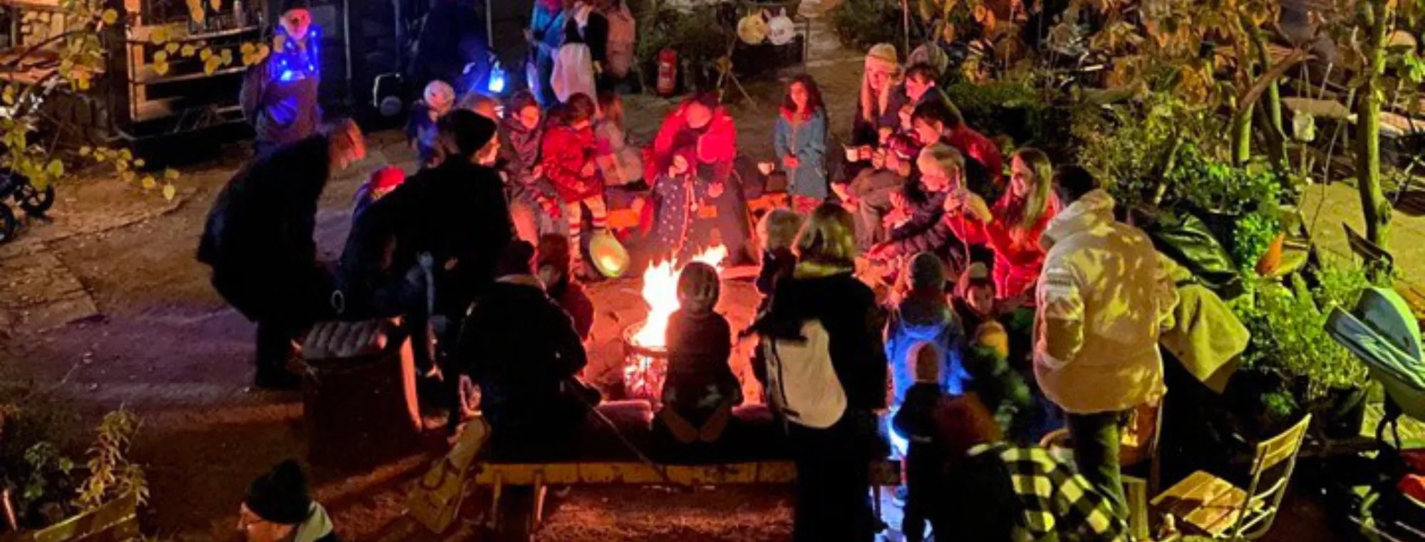 Laternenlaufen zu Sankt Martin & Lagerfeuer