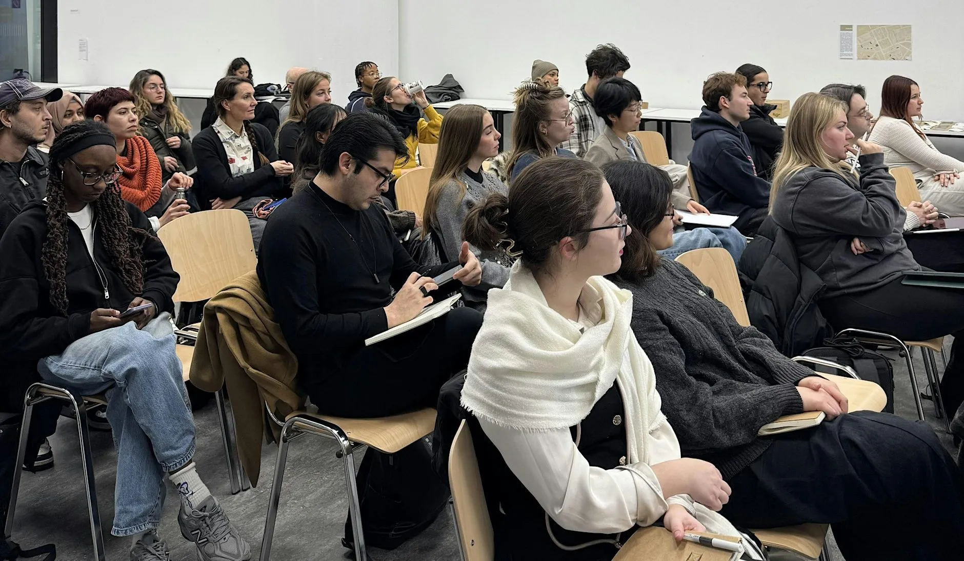Navigating the German Job Market: From Minijobs to Your First Career Step (by Whitecliffe Alumni Network)