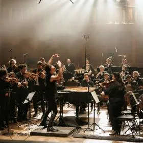 Junkies of Dreaming – Mahler 3 Currentzis